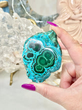 Load image into Gallery viewer, Chrysocolla With Malachite