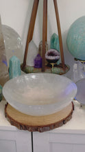 Load and play video in Gallery viewer, Extra Large Selenite Bowl