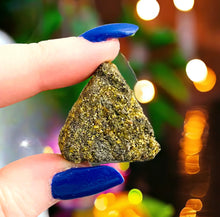 Load image into Gallery viewer, Pyramid Incense