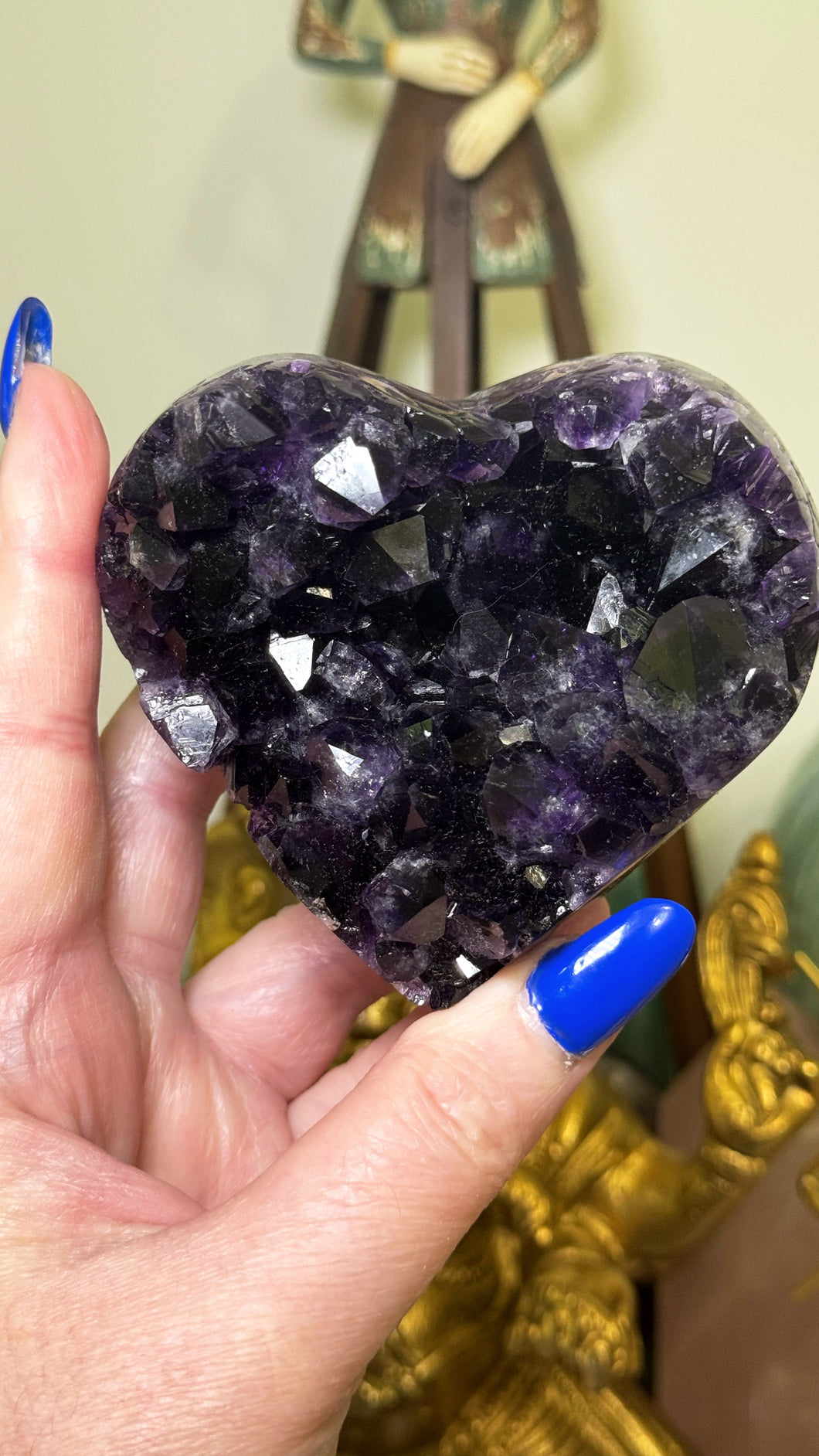 Medium Amethyst Heart 1