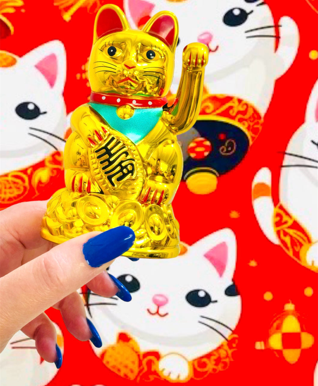 Large Maneki Neko Gold Cat For Wealth And Prosperity